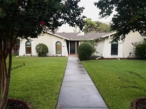 Building Photo - 2906 Whitemarsh Cir