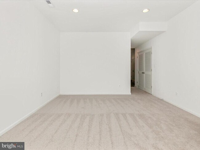 Building Photo - 169 Union Ridge Dr
