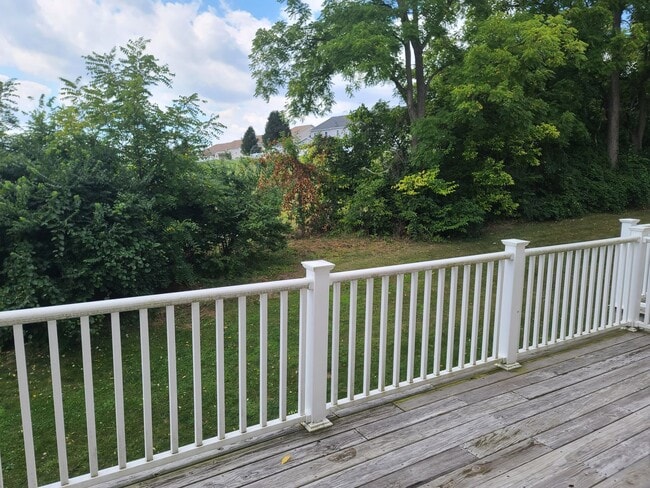 Building Photo - 3 Bedroom Townhome for Rent in Waynesboro