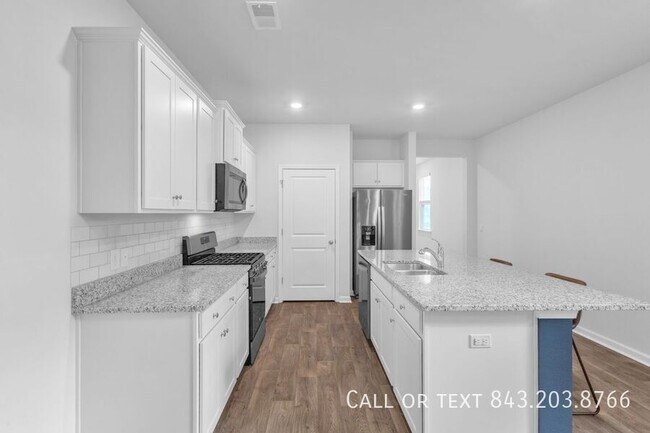 Building Photo - 212 Sweet Cherry Ln