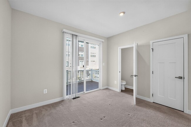 Building Photo - 7023 Mahant Way
