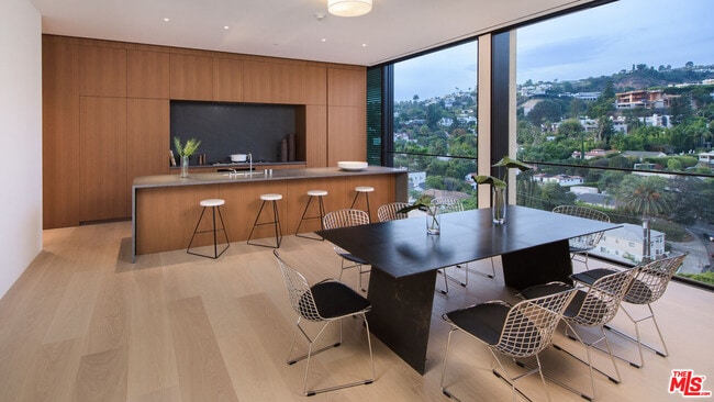 Building Photo - 9040 W Sunset Blvd