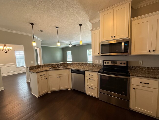 Building Photo - 1217-1217 Cypress Fall Cir