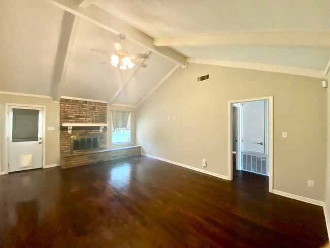 Building Photo - Haughton LA Dogwood Park Subdvn Home for Lease | $1,600/mo | 3 br 2 ba