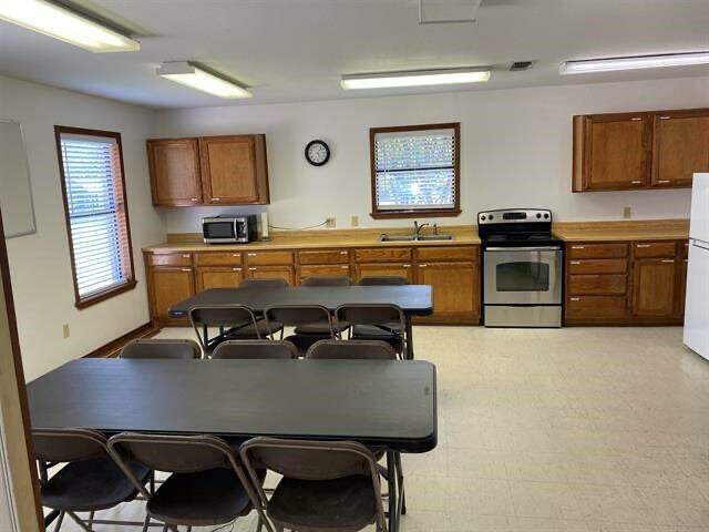 Building Photo - 407 Market St W