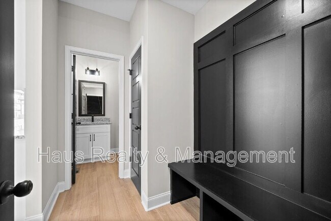 Building Photo - 248 Bluebell Dr