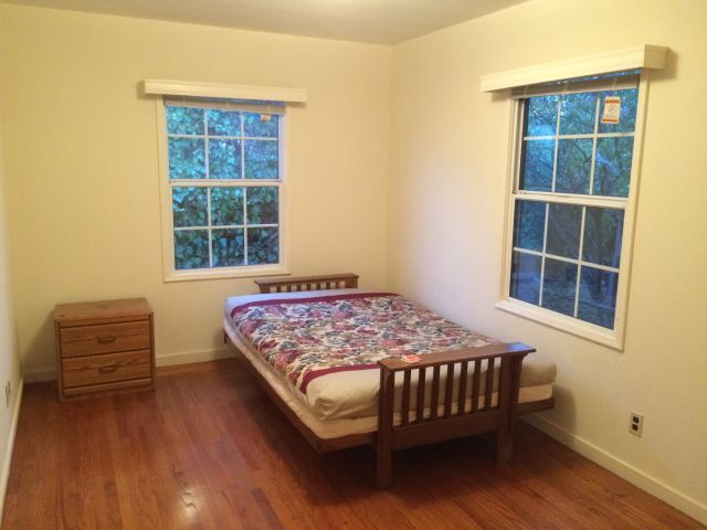 Building Photo - 530 Richmond St