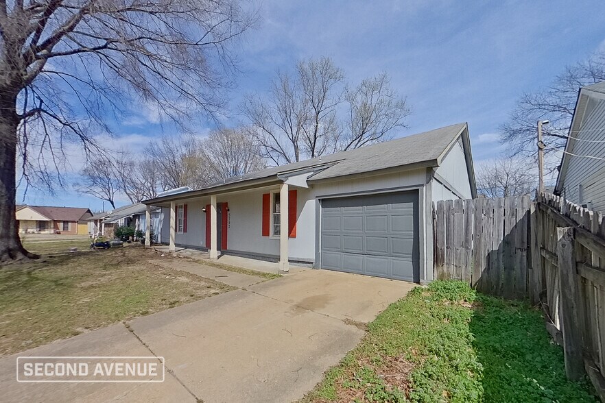 Building Photo - 5792 Jardin Pl