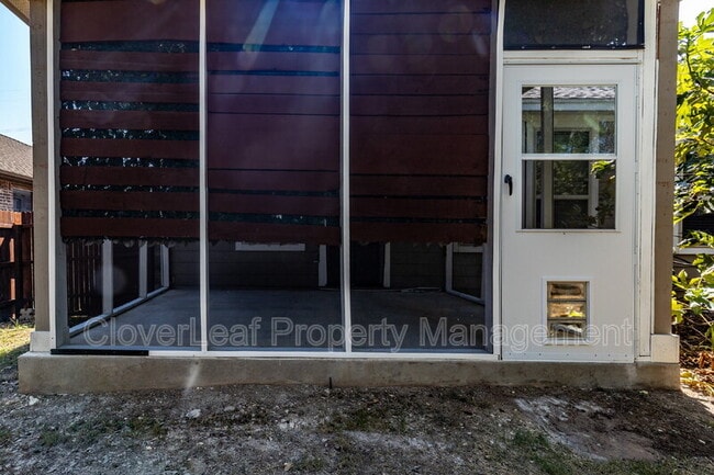 Building Photo - 5043 Segovia Way