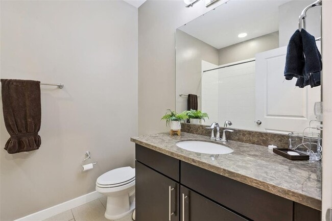 Building Photo - 7242 Serenity Bend