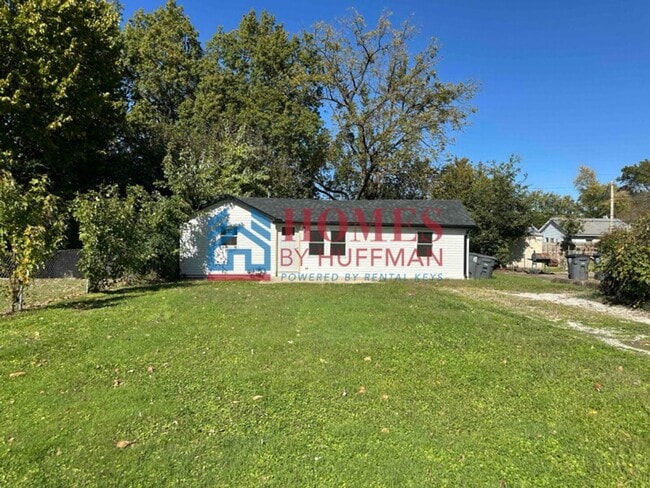 Building Photo - Two Bedroom House | Completely Updated | Move In Special