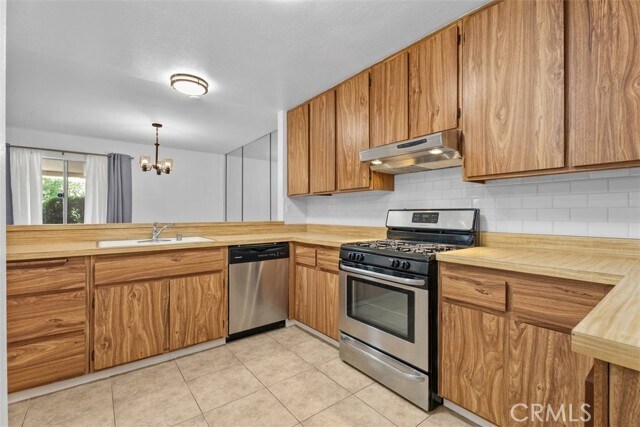 Building Photo - 25652 Rimgate Dr