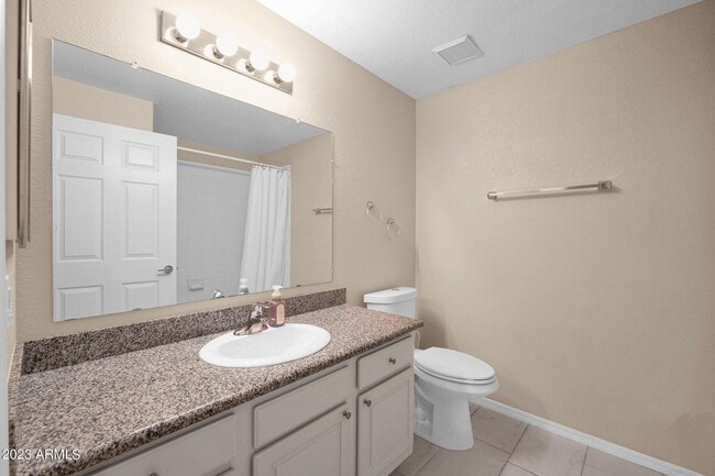 Building Photo - 9555 E Raintree Dr