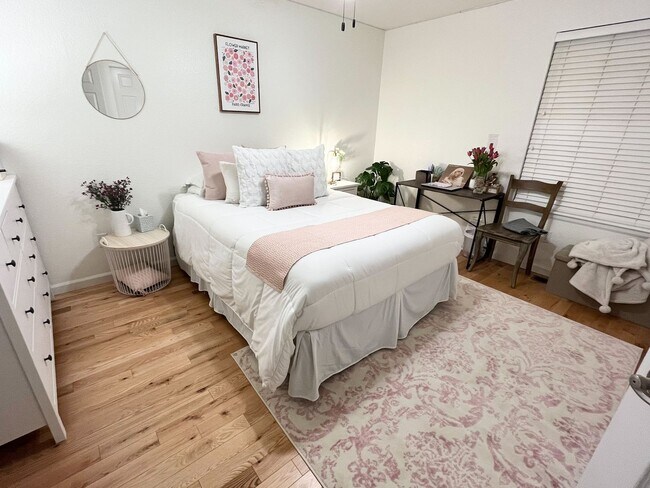Building Photo - The Farm | 4,700+ Sq Ft, 5+ Bed/5 Bath, Cherry Creek Schools – Available August 1st