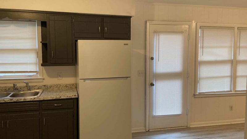 Building Photo - 2558 Rice St