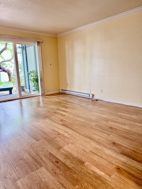 Building Photo - 1036 Oak Grove Rd