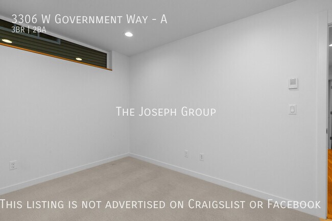 Building Photo - Stunning Magnolia 3 bed w/rooftop deck