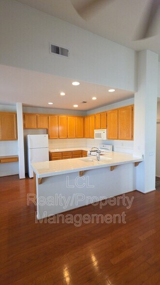 Building Photo - 28943 Baywater Dr