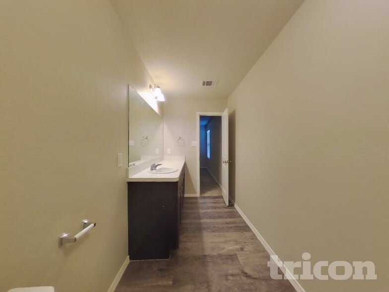 Building Photo - 8511 Amistad Cove