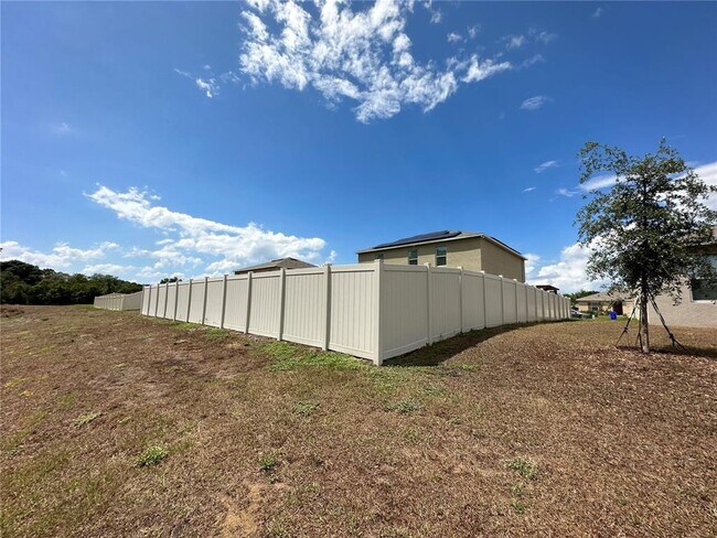 Building Photo - 2704 Grand Central Ave