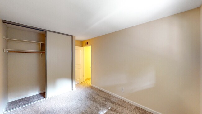 Building Photo - 18163 Happy Ln