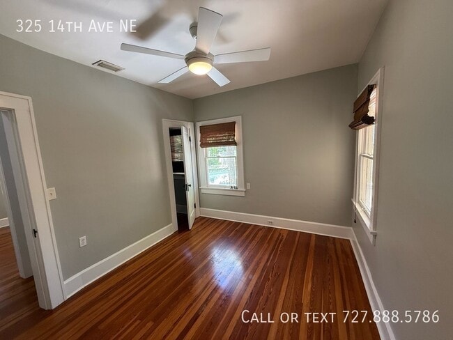 Building Photo - 325 14th Ave NE