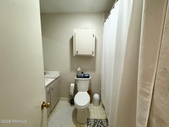 Building Photo - 103 Brookwood Cir