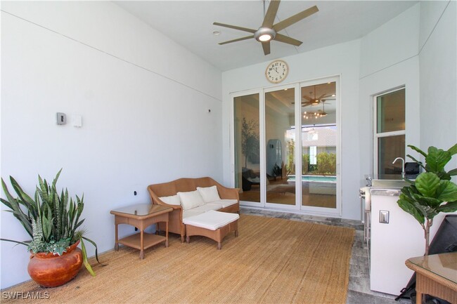 Building Photo - 9241 Cayman Dr