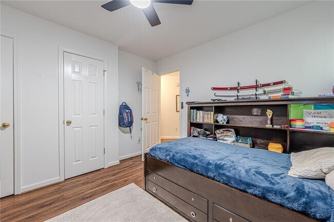 Building Photo - 262 Morse Elm Loop