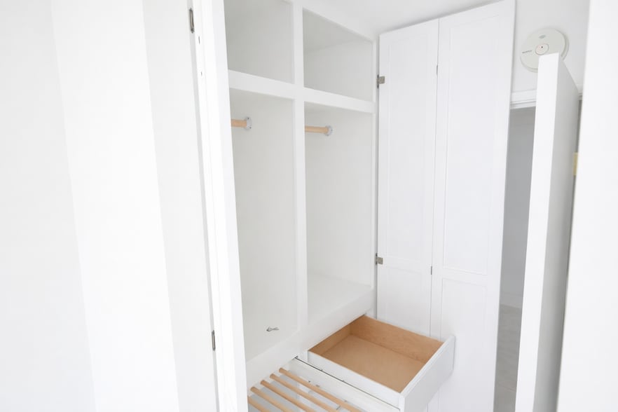 Building Photo - 421 S La Fayette Park Pl