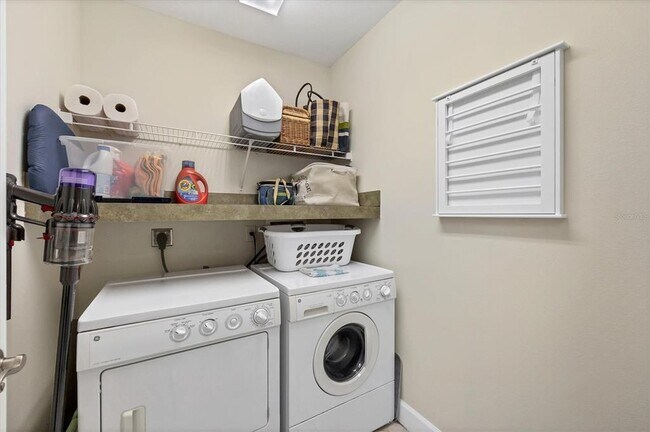 Building Photo - 8541 Amberjack Cir