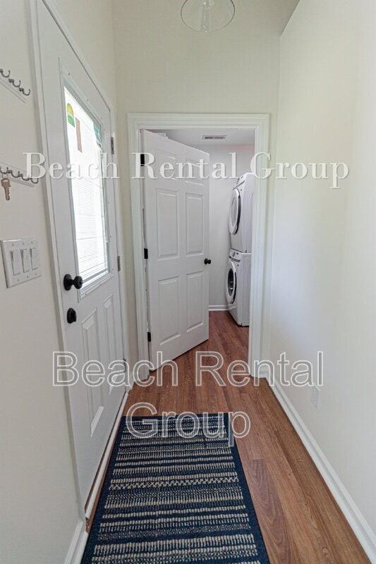 Building Photo - 818 Keel Ct