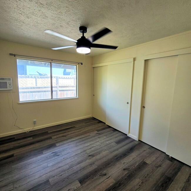 Building Photo - Live the beach life! Remodeled 1 Bedroom Near Charlie Young Beach