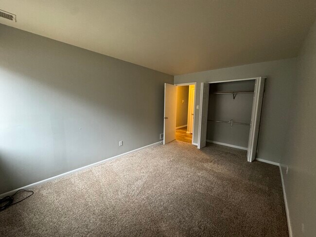 Building Photo - THE VILLAGES SOUTH 310