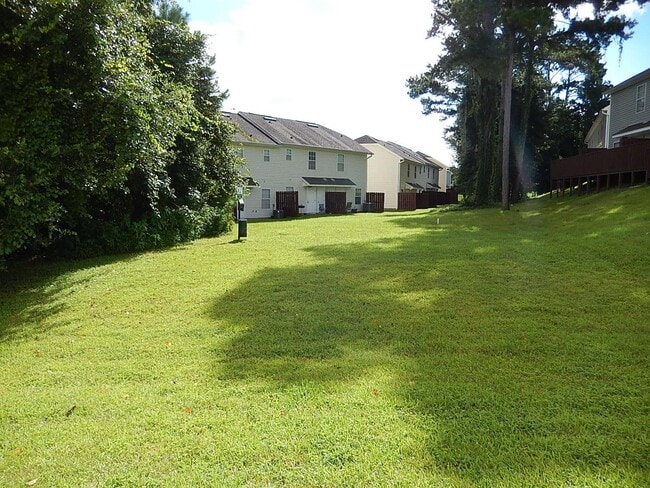 Building Photo - 4434 Gearhart Rd