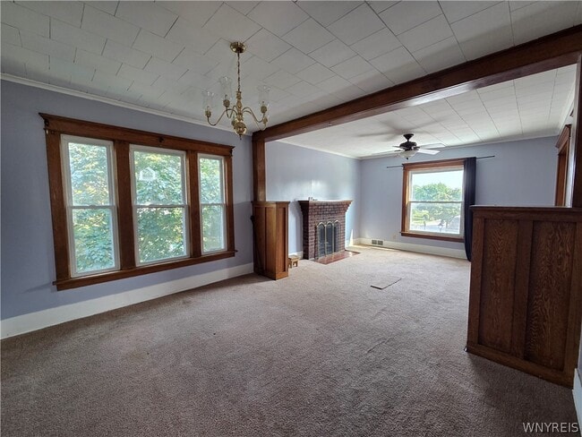 Building Photo - 94 Parkwood Ave