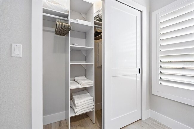 Building Photo - 1234 15th St