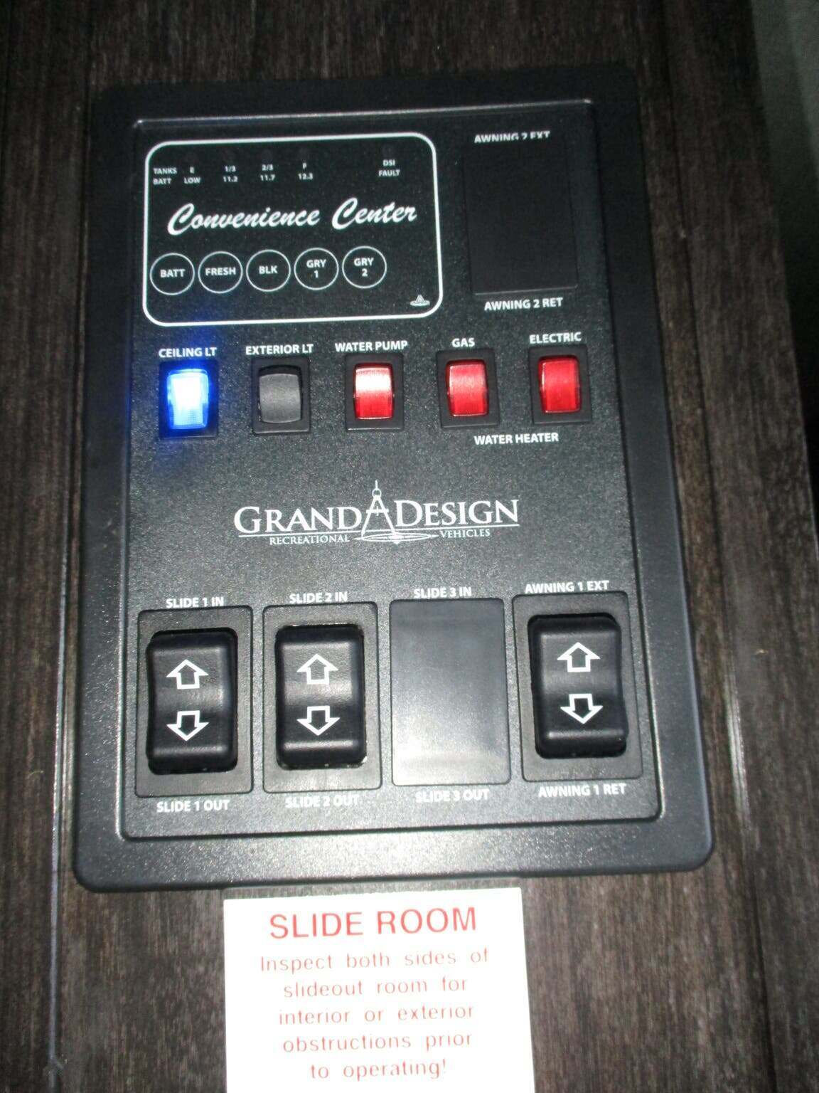 Control PAnel - 13691 E Hwy 25