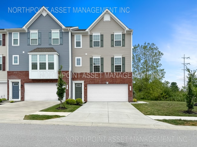 Primary Photo - Pet-Friendly 3 Bedroom, 2.5 Bath Home for ...