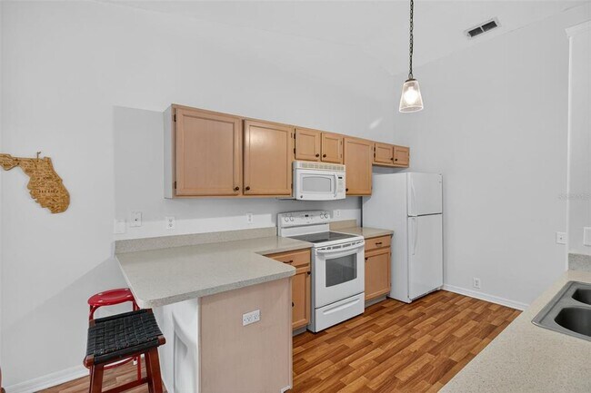 Building Photo - 8841 Kipling Ave