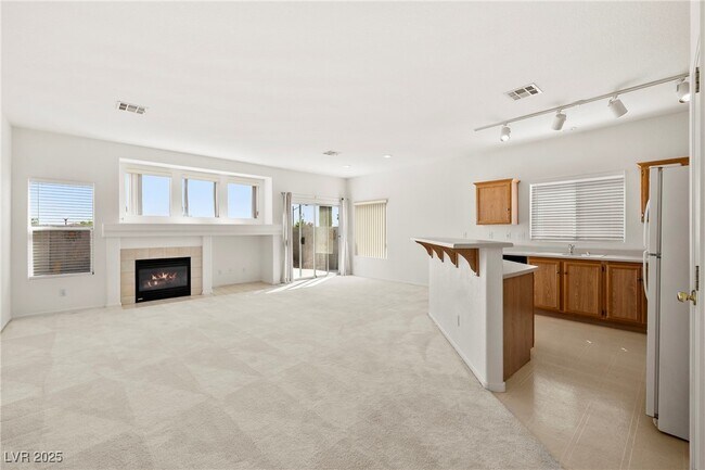 Building Photo - 6804 Rosinwood St