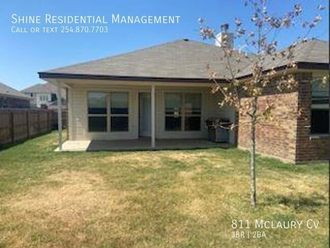Building Photo - 811 Mclaury Cove