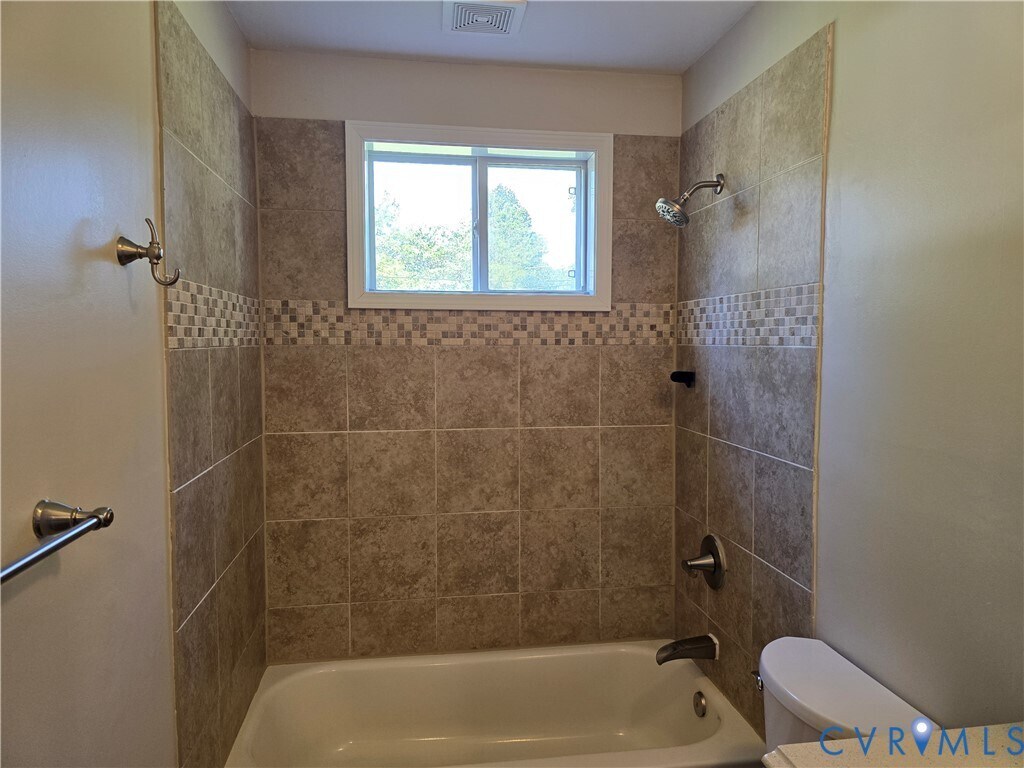 Building Photo - 7998 Wynbrook Ln