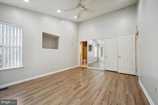 Building Photo - 701 Dresher Woods Dr