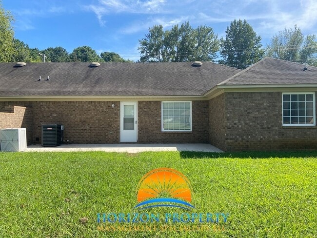 Building Photo - 1523 Jordan Rd