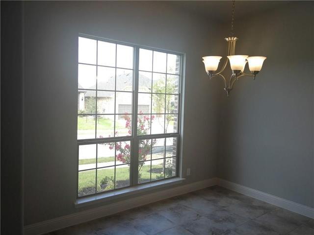 Building Photo - 811 Knox Dr