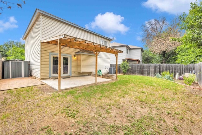 Building Photo - 9230 New Kenton