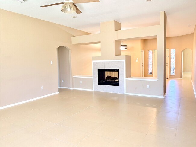 Building Photo - 23023 Canal Rd