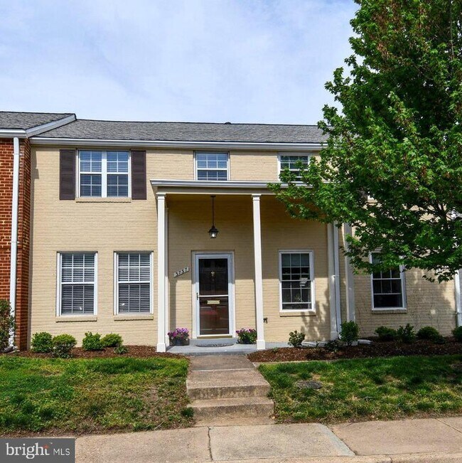 Building Photo - 3737 Ingalls Ave