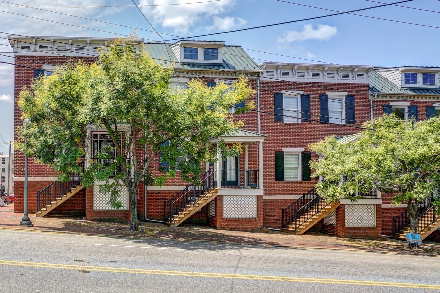 Building Photo - 1919 E Broad St